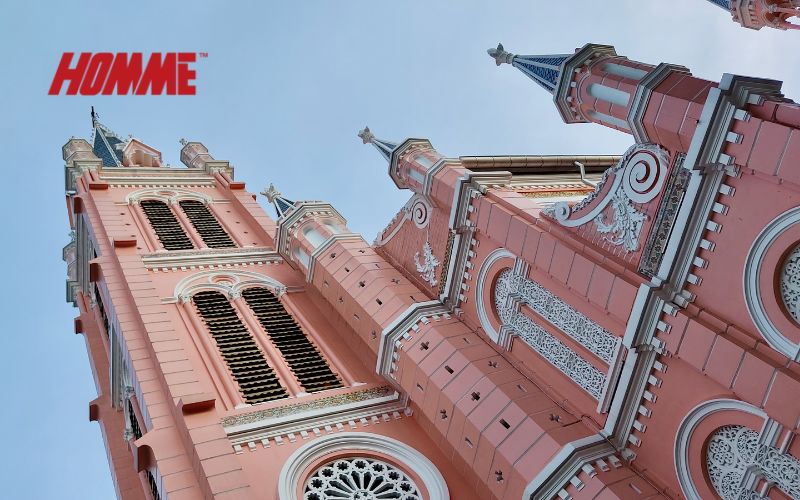 호치민 핑크 성당