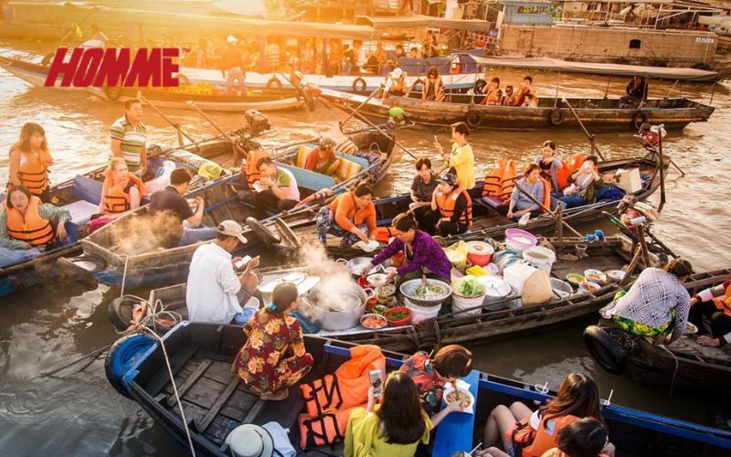 호치민 수상시장